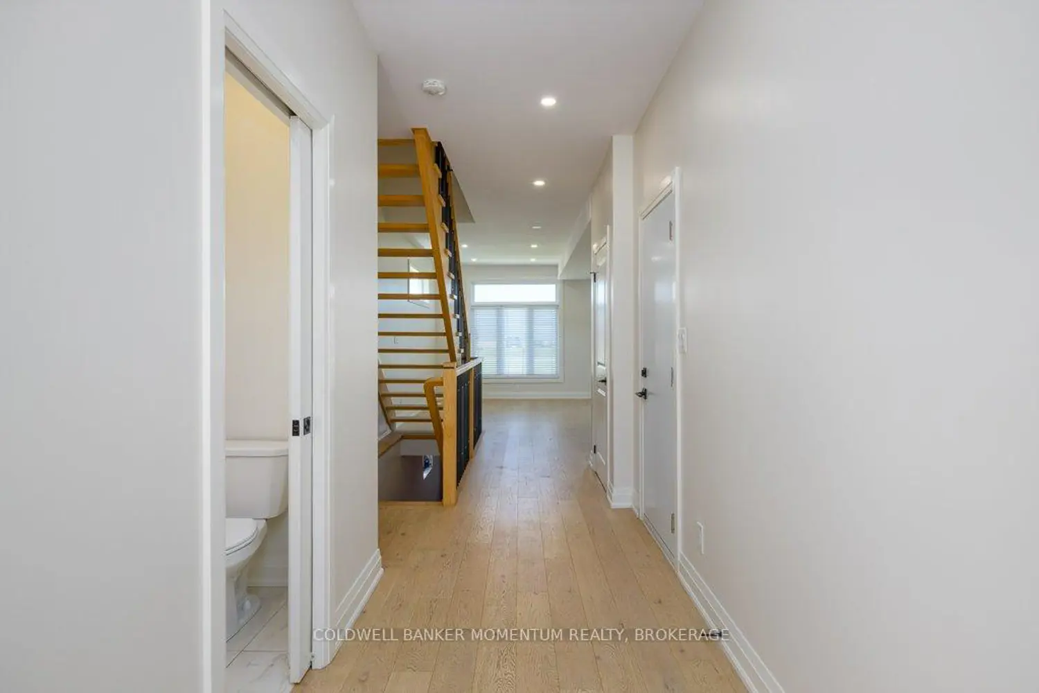 59 Omer Avenue photo 4