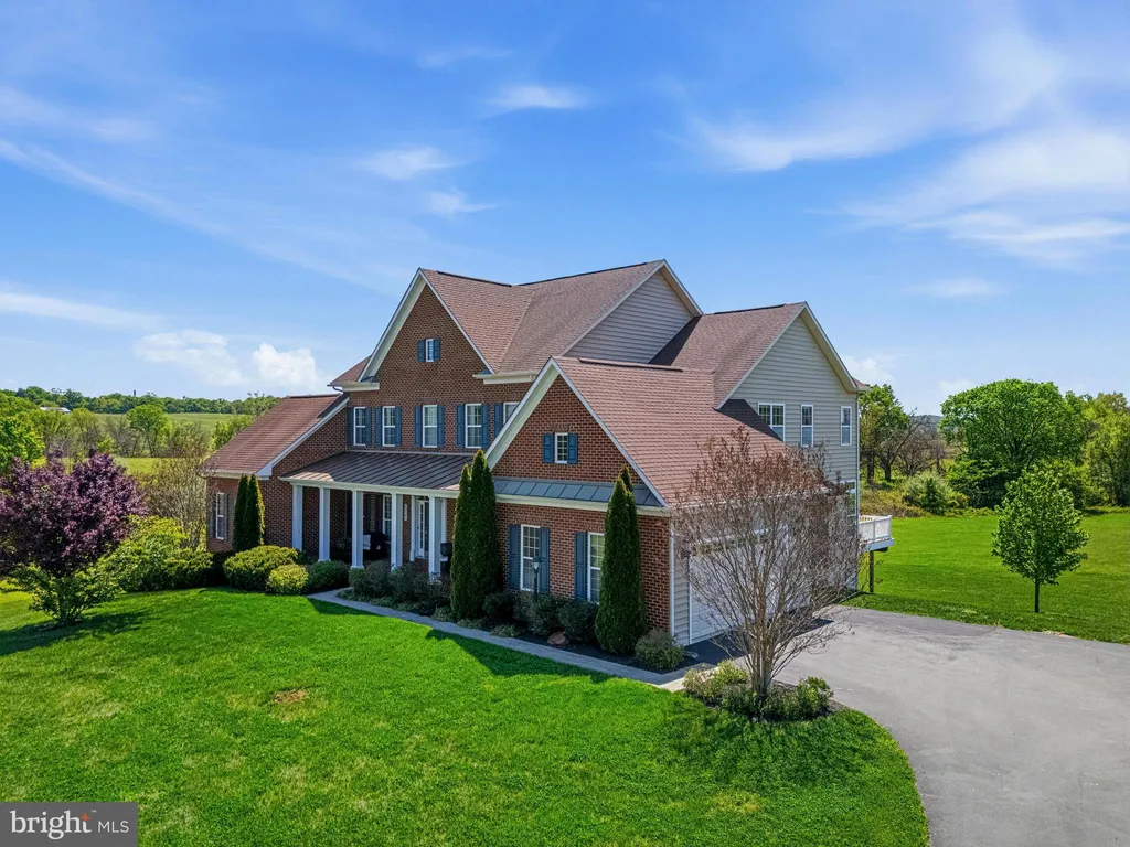 Additional image 88 of 42761 Prairie Merlin Court, Leesburg, VA 20176