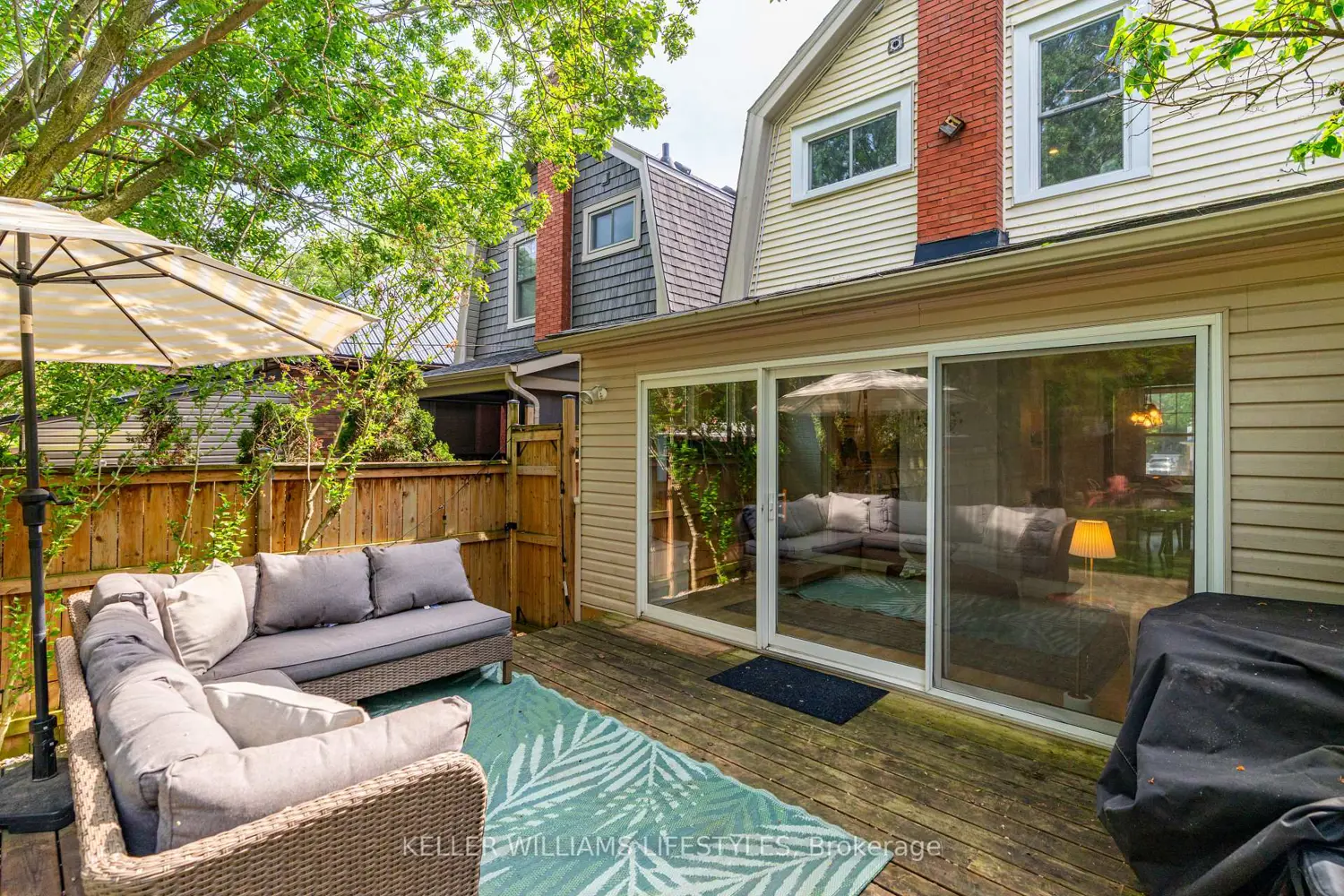 Additional image 20 of 882 1/2 William Street
