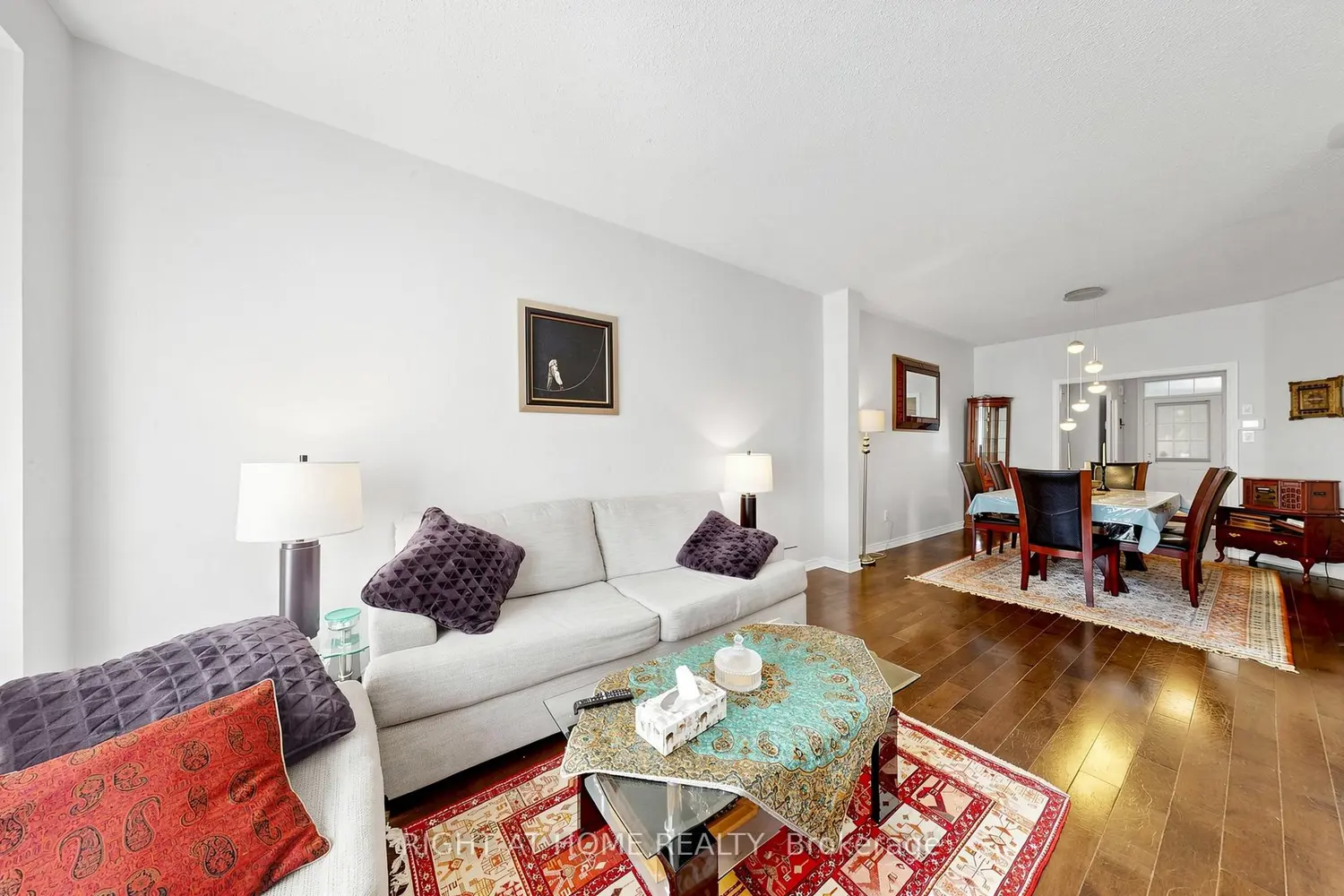 53 Cameo Drive photo 4
