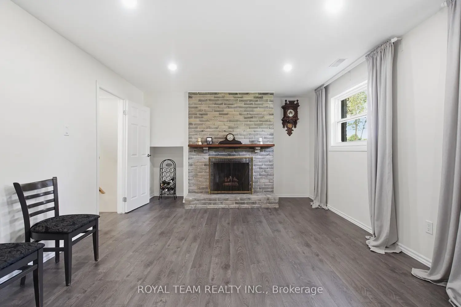 Additional image 11 of 653 Steeplechase Drive