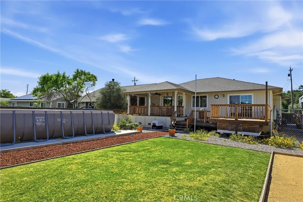 18650 Horseshoe Rd, Hidden Valley Lake, CA 95467