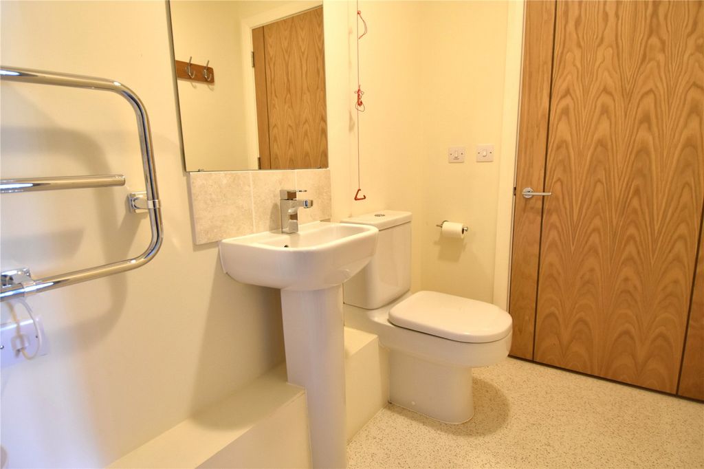 Additional image 9 of 2 bed flat for saleHanbury Road, Droitwich, Worcestershire WR9