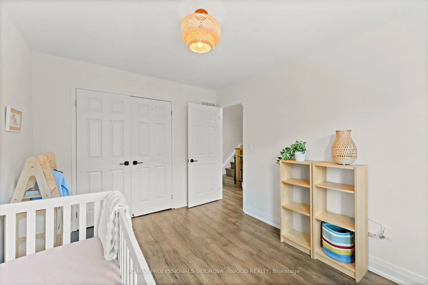 Additional image 6 of 109 The Queensway 106