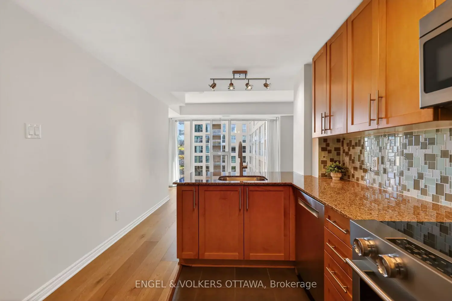 250 Lett Street 521 photo 5