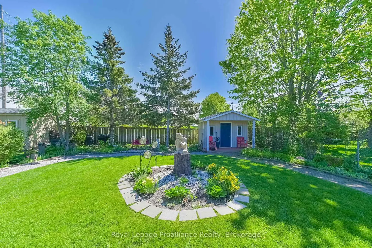 Additional image 9 of 104 East House Crescent