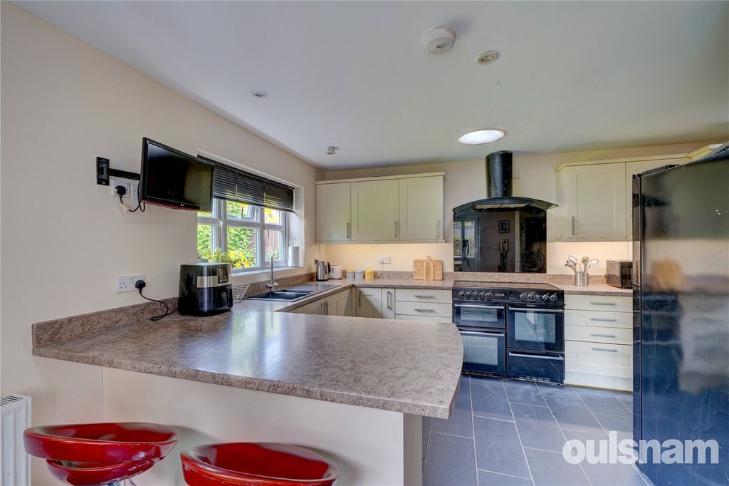 Additional image 10 of 4 bed detached house for saleDugard Way, Droitwich, Worcestershire WR9