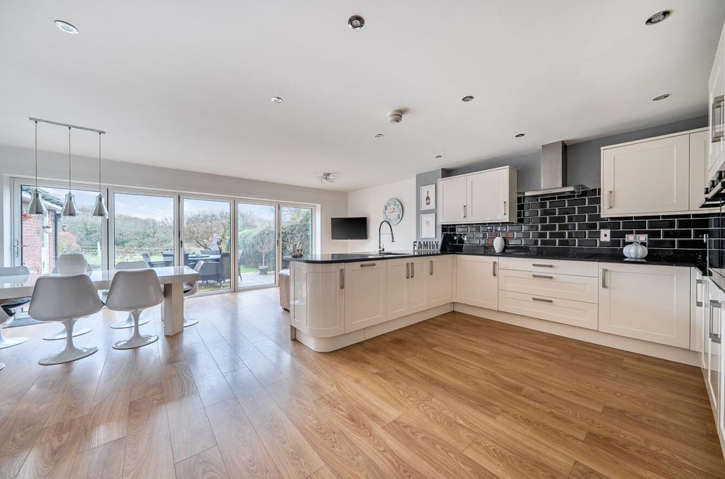 Additional image 3 of 3 bed detached house for salePitmore Road, Allbrook, Eastleigh SO50