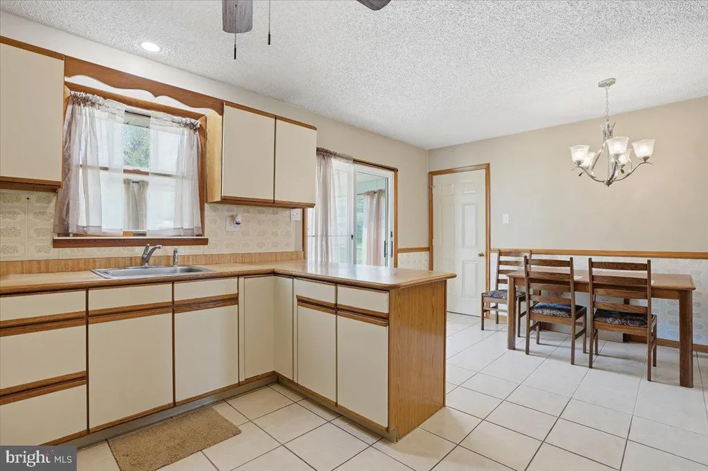 Additional image 11 of 1045 Forest Street, Lehighton, PA 18235