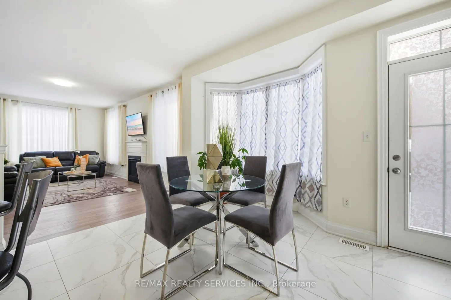 Additional image 9 of 15 Farringdon Crescent