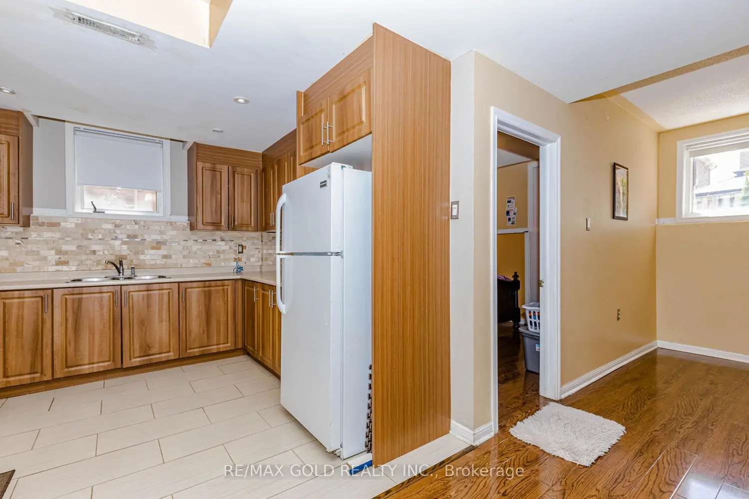 Additional image 19 of 548 Fernforest Drive