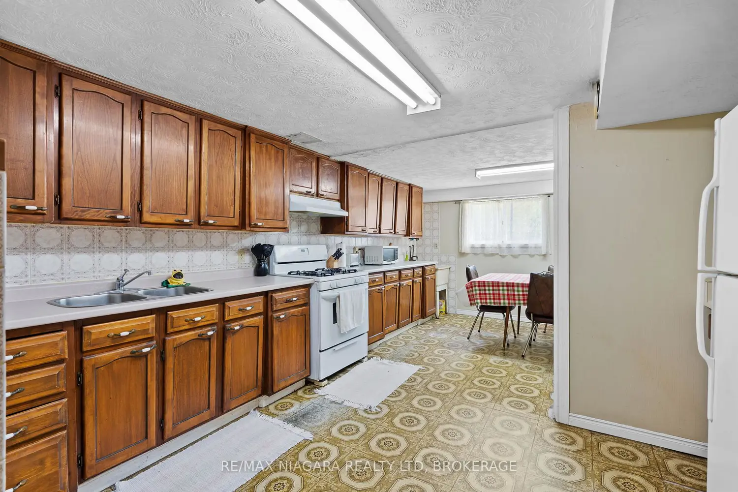 Additional image 10 of 6650 Hawkins Street