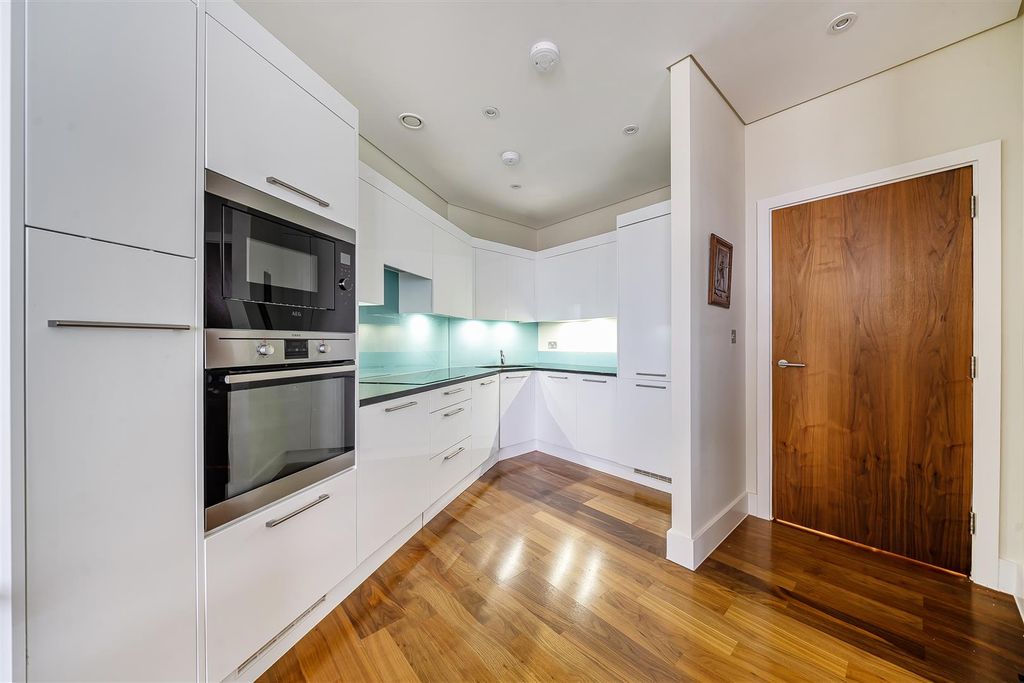 Additional image 3 of 2 bed flat for saleAmmonite, Copper Street, Dorchester DT1