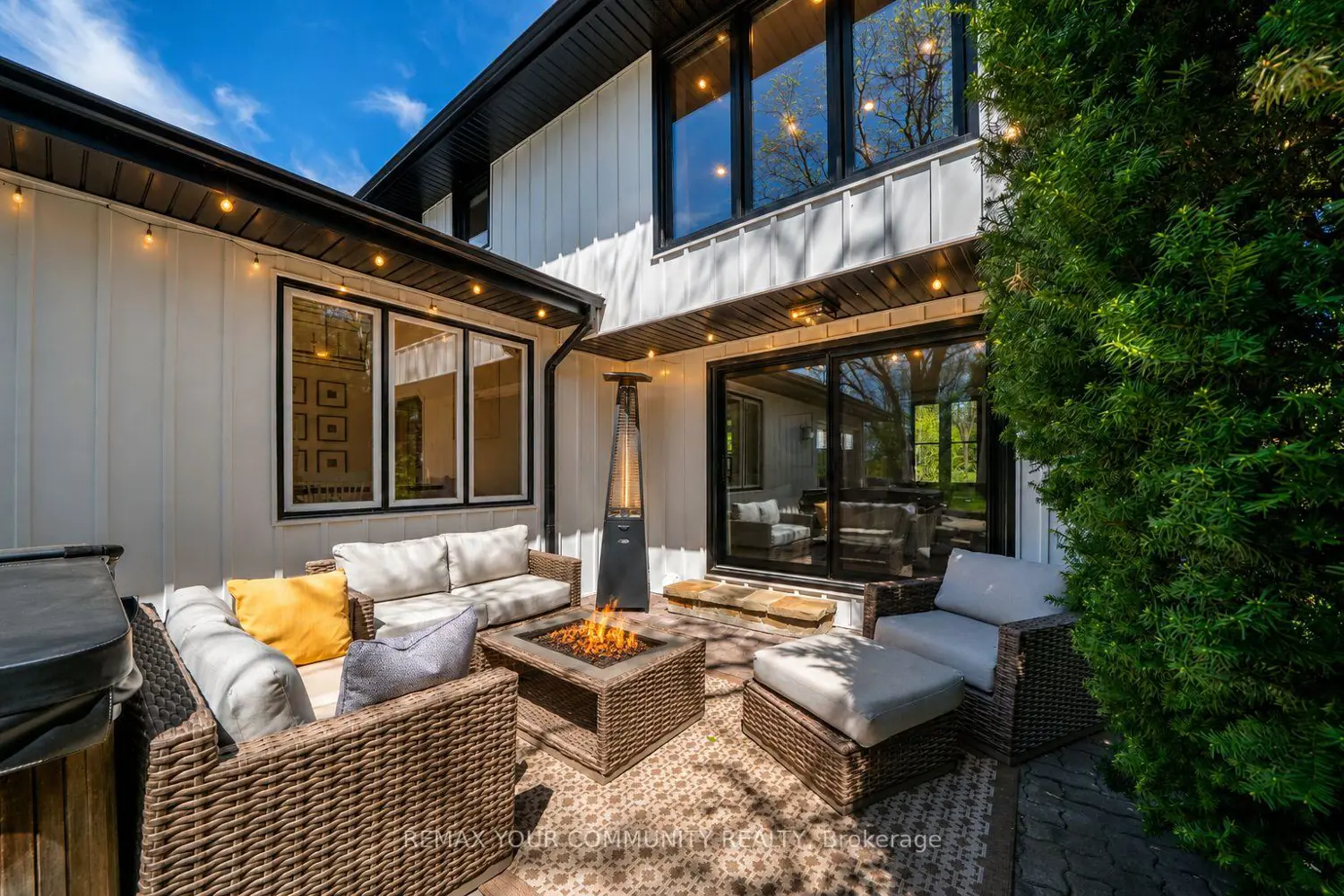 12768 Weston Road photo 3