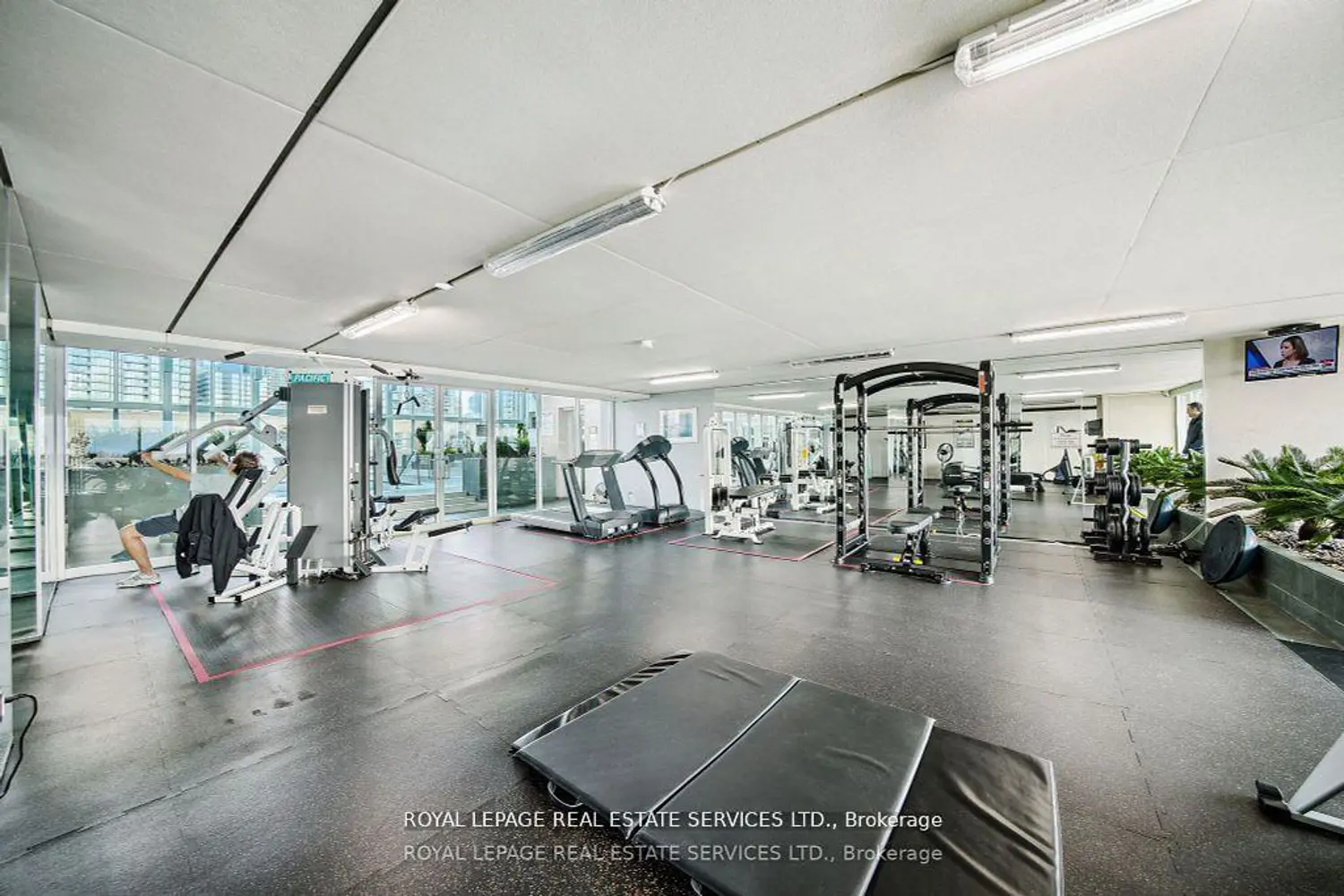 Additional image 18 of 480 Queens Quay 601