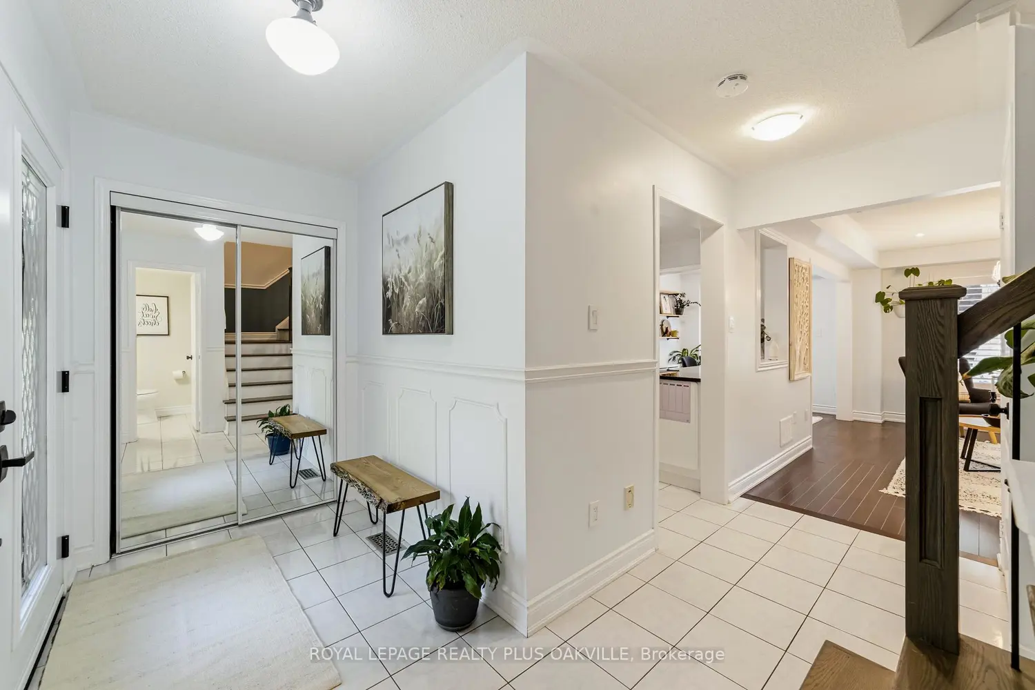 82 Fellowes Crescent