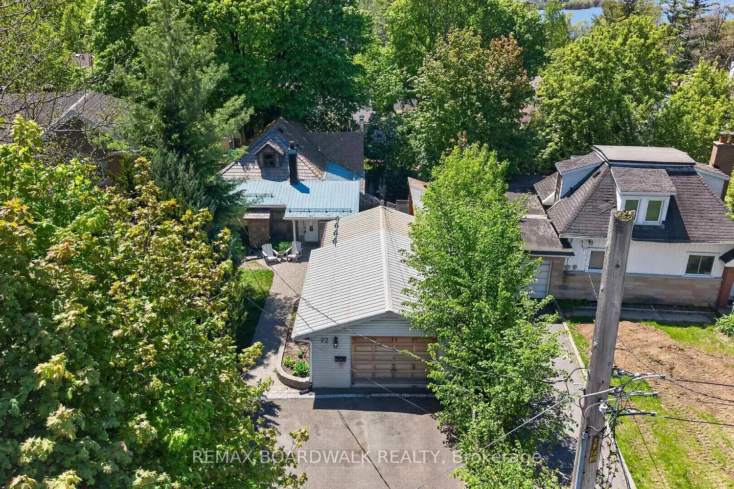 92 Orvigale Road photo 2