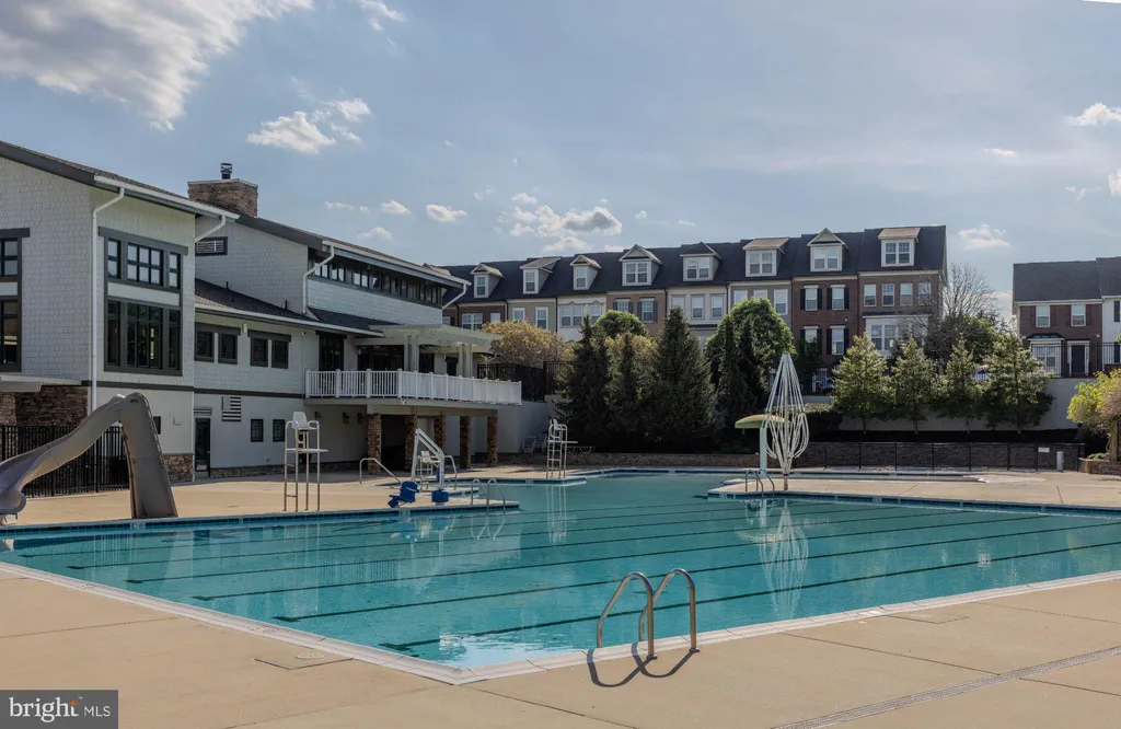 Additional image 3 of 12824 Clarksburg Square Road Unit 105, Clarksburg, MD 20871