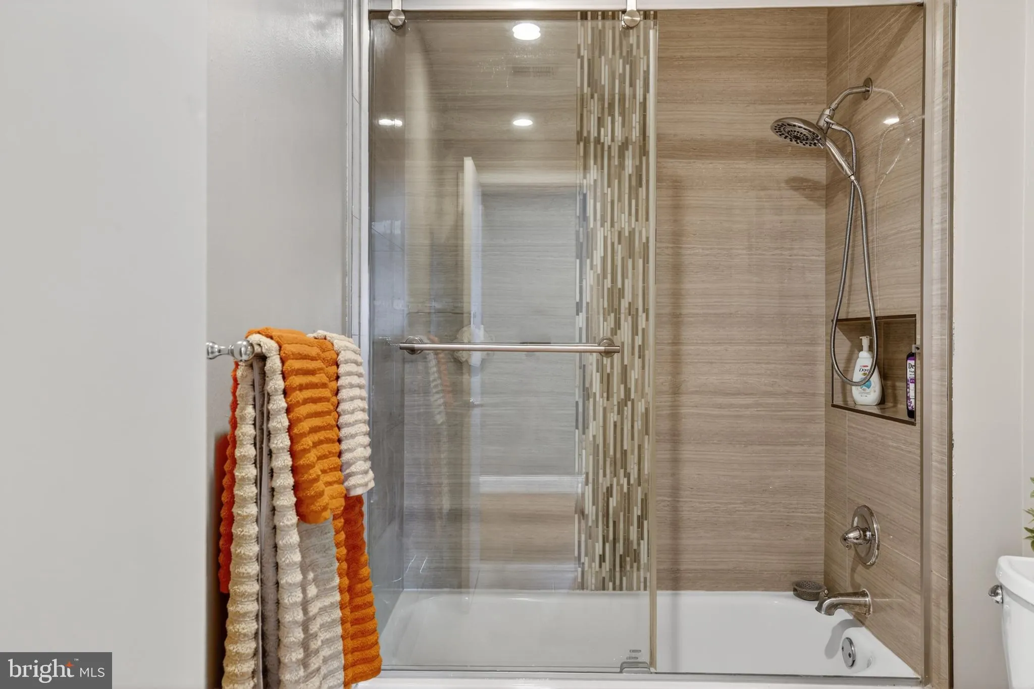 Additional image 42 of 817 57th Place, Fairmount Heights, MD 20743
