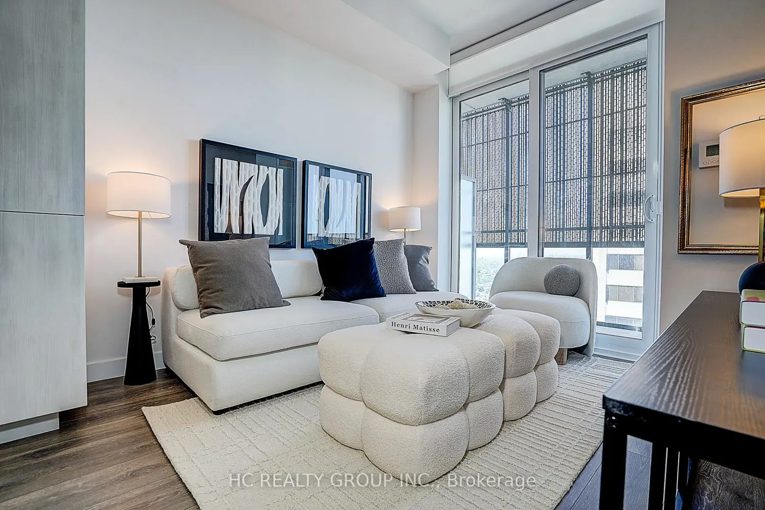 Additional image 6 of 8 Eglinton Avenue 2904