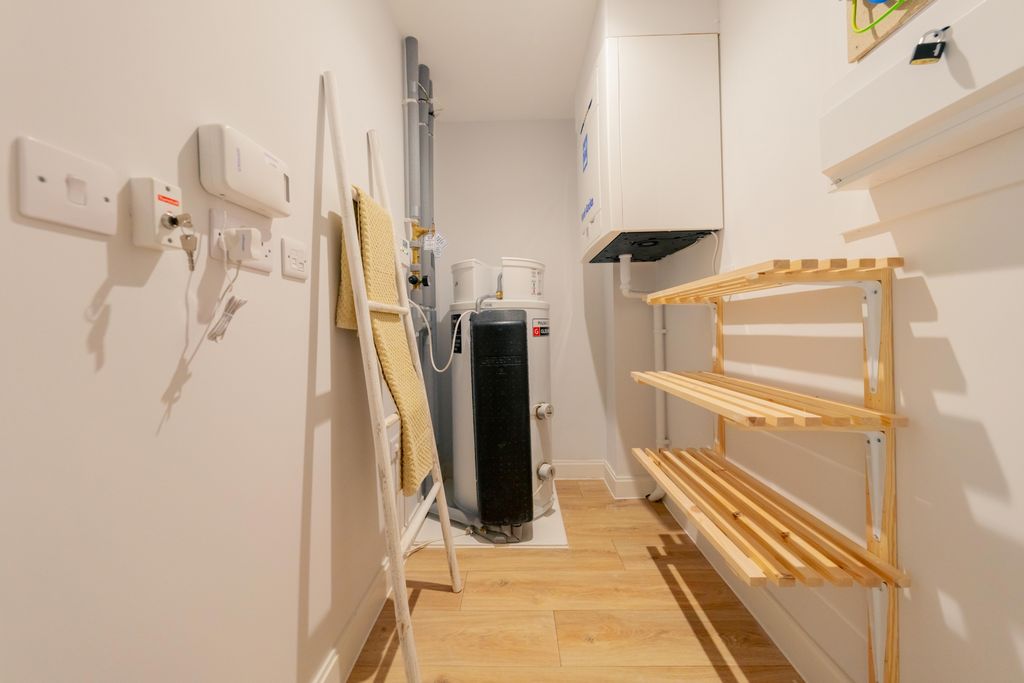 Additional image 9 of 2 bed flat for saleCharlton Green, Dover CT16