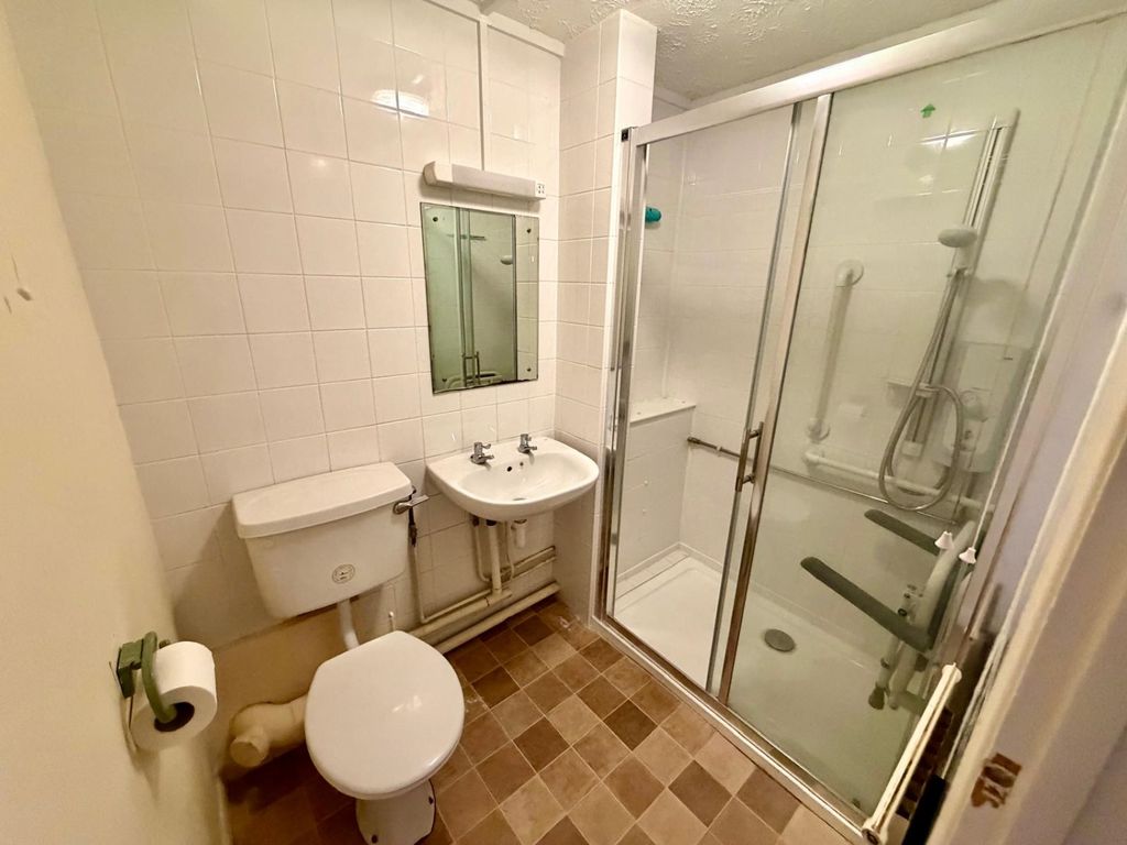 Additional image 5 of 1 bed flat for saleSt. Johns Court Church Road, Egham, Surrey TW20