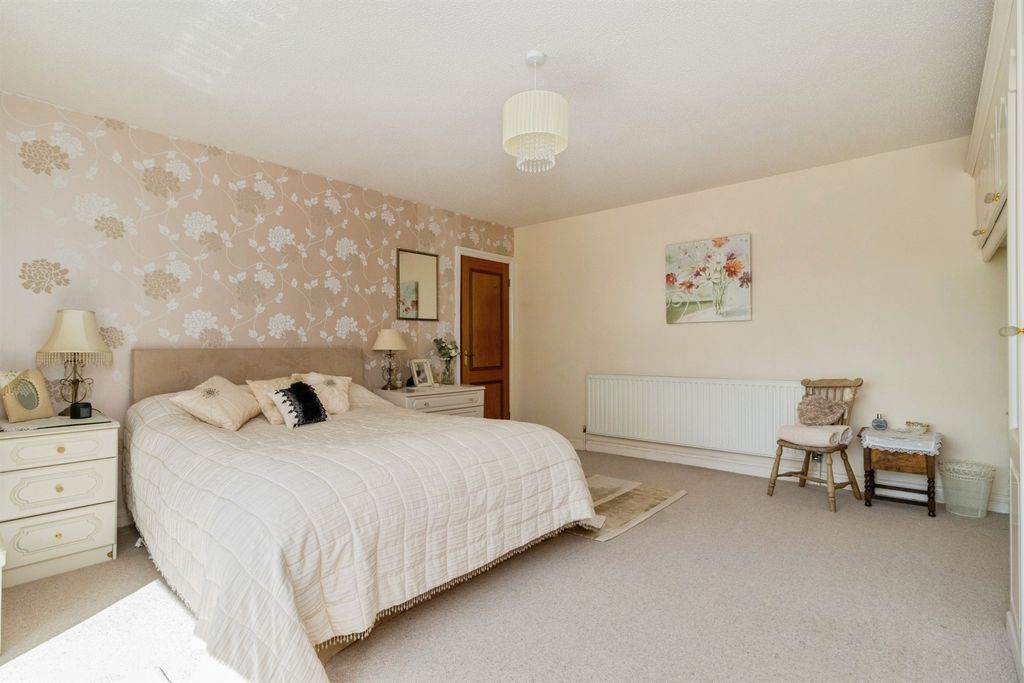 Additional image 9 of 5 bed detached house for saleSummerland Close, Dawlish EX7