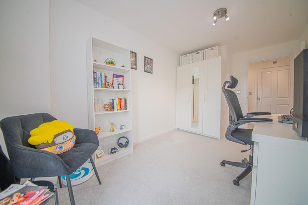 Additional image 15 of 2 bed flat for saleDakota Way, Lakeside, Eastleigh SO50