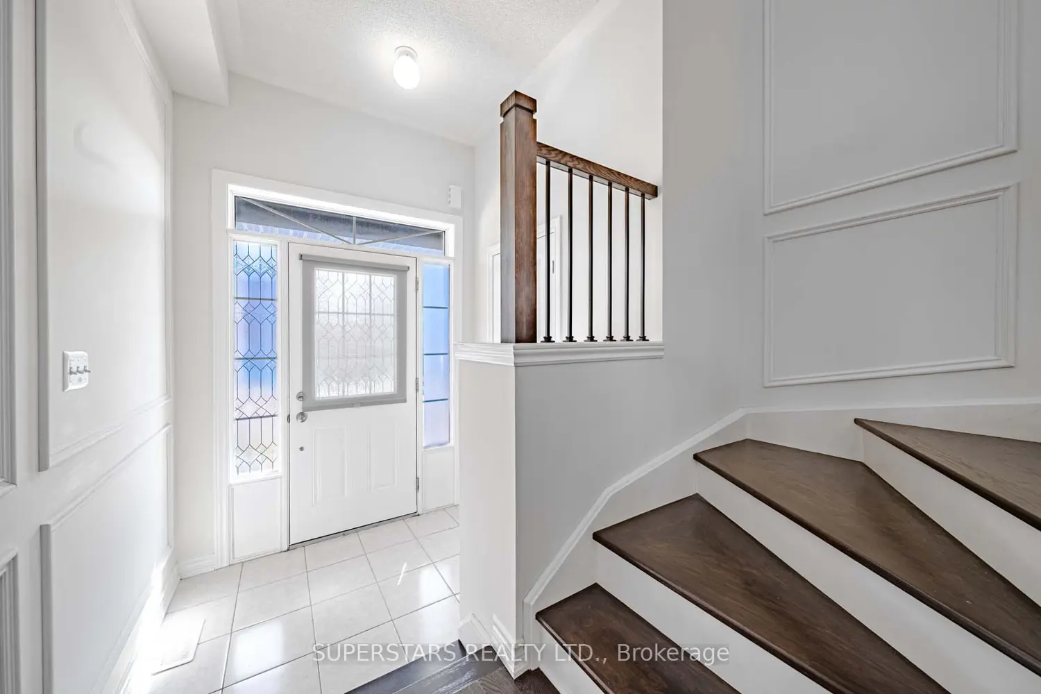 Additional image 3 of 2408 Angora Street