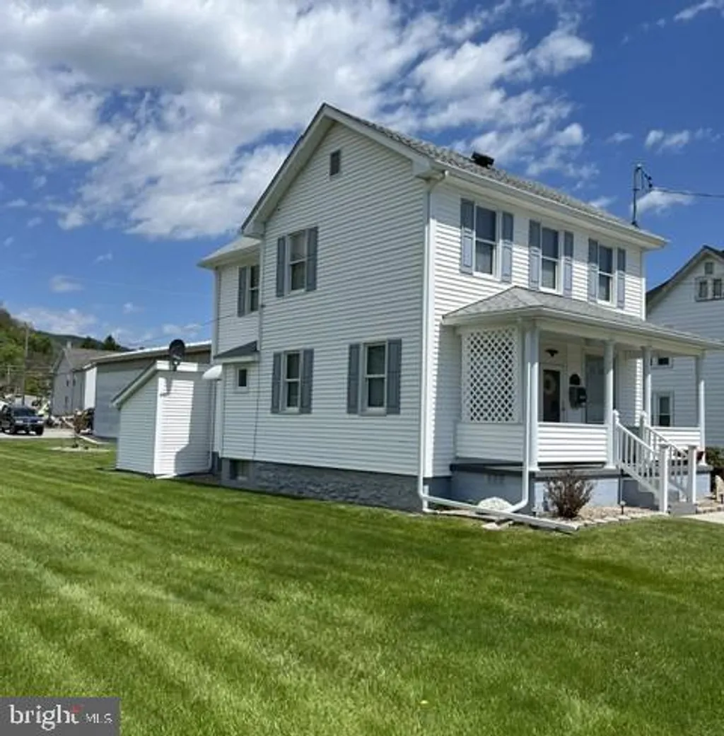 117 W South Street, Everett, PA 15537 photo 3