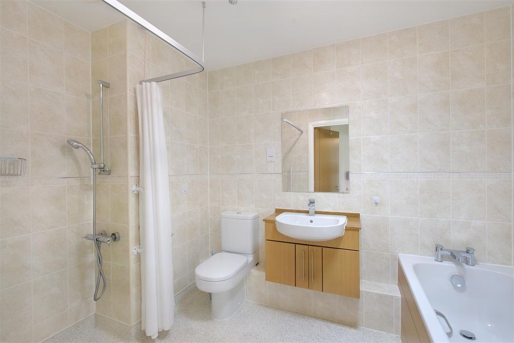 Additional image 7 of 1 bed flat for saleHorton Mill Court, Hanbury Road, Droitwich WR9