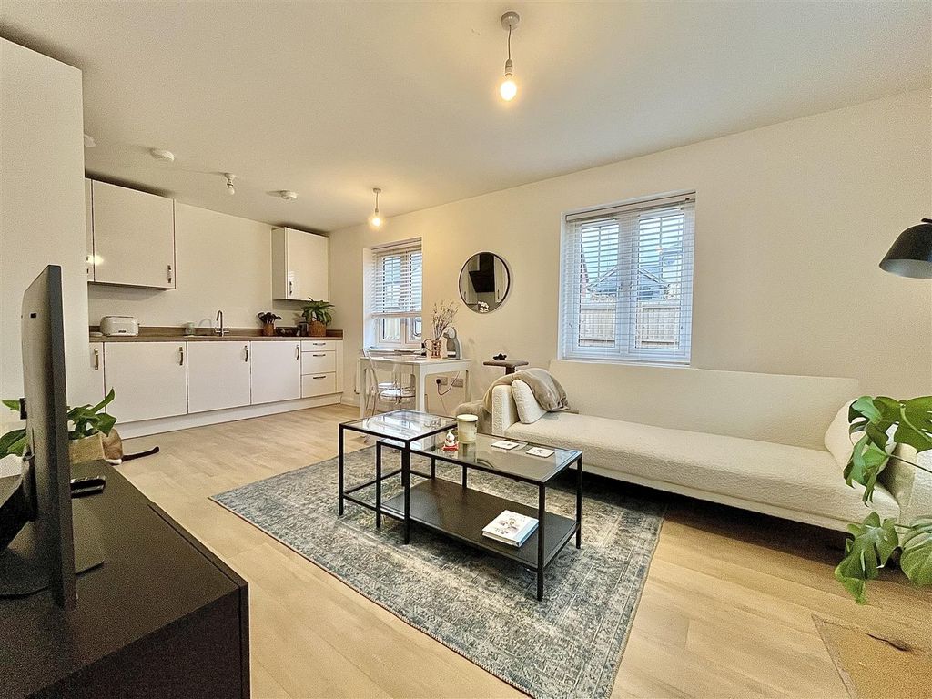 Additional image 2 of 1 bed flat for saleTurbit Close, Ross-On-Wye HR9