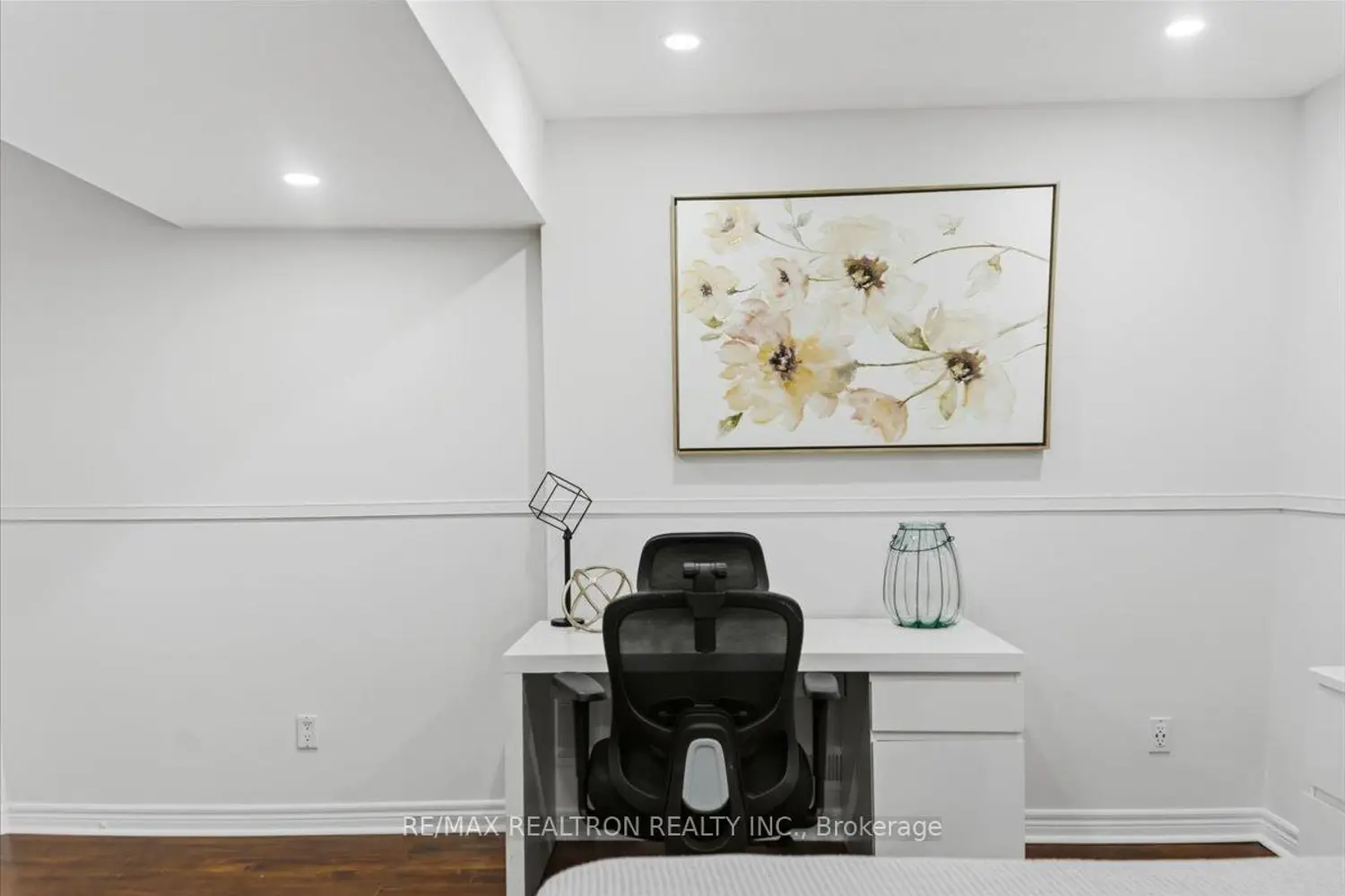 12 Jarvis Drive photo 3