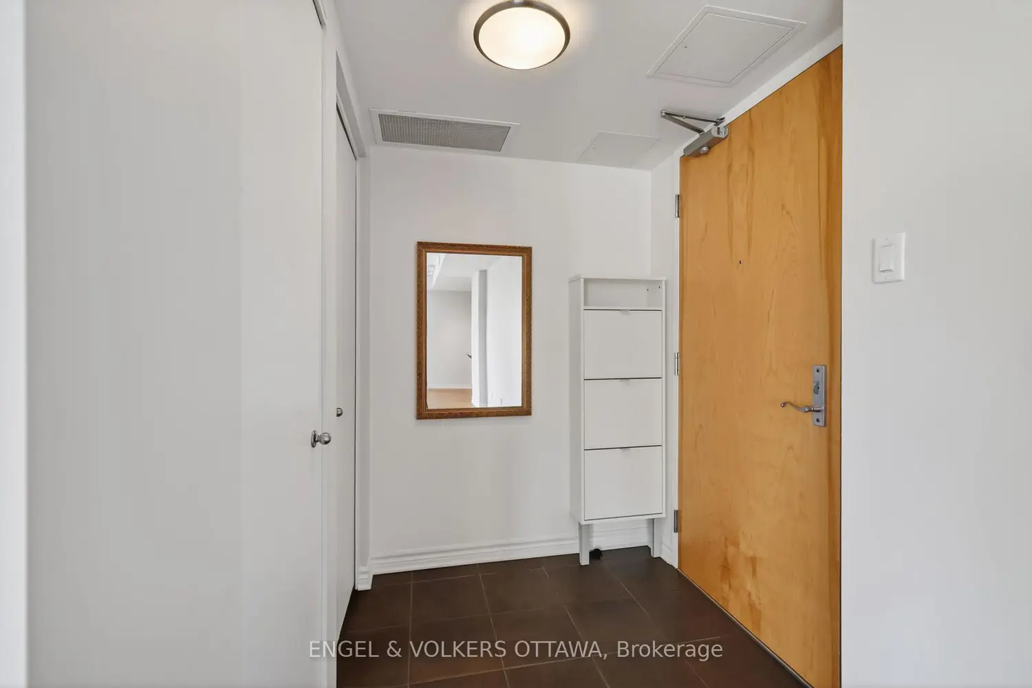 250 Lett Street 521 photo 2