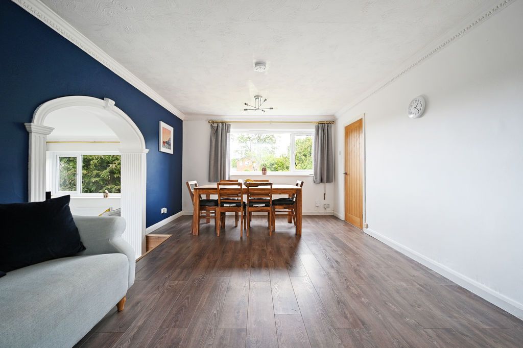 Additional image 6 of 5 bed bungalow for saleRomney Drive, Dronfield S18