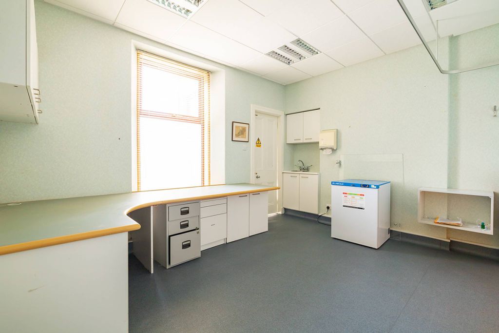 2 bed flat for saleWoodside Terrace, Udny Station, Ellon AB41 photo 2