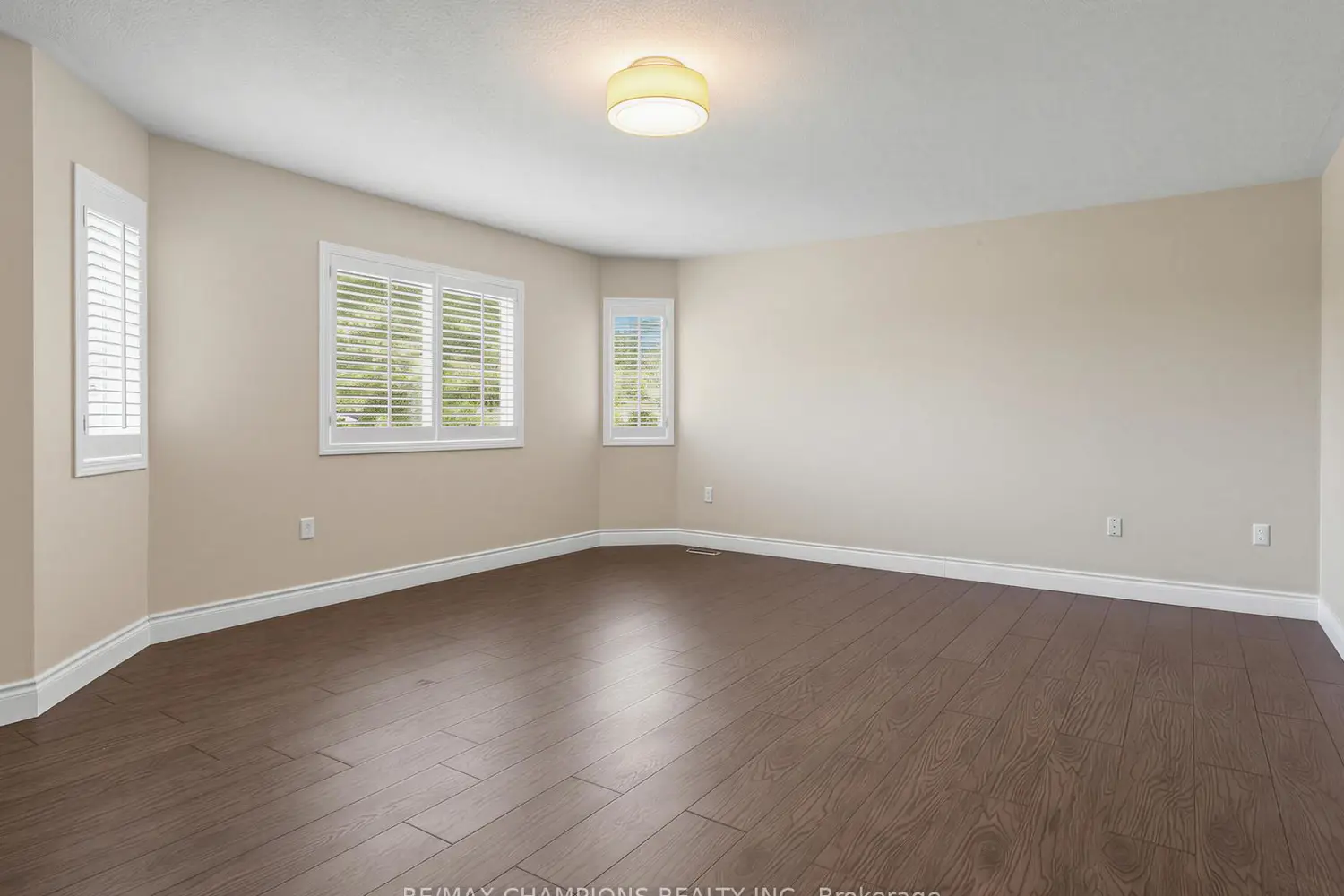 Additional image 9 of 1 Cluster Oak Place
