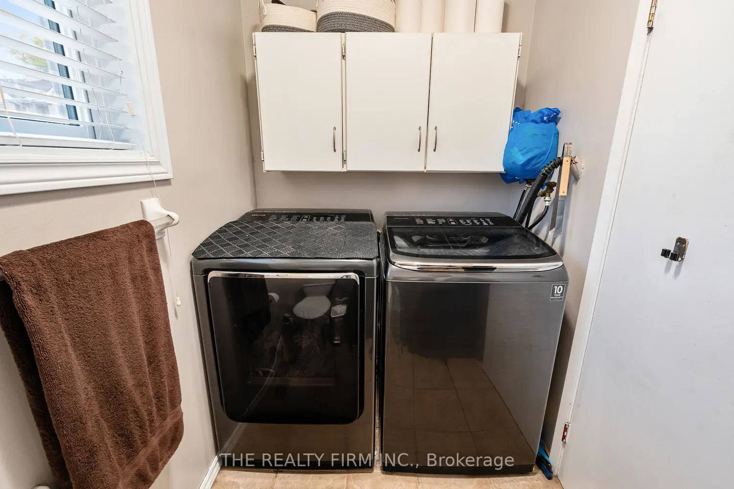Additional image 14 of 1990 Wavell Street 67