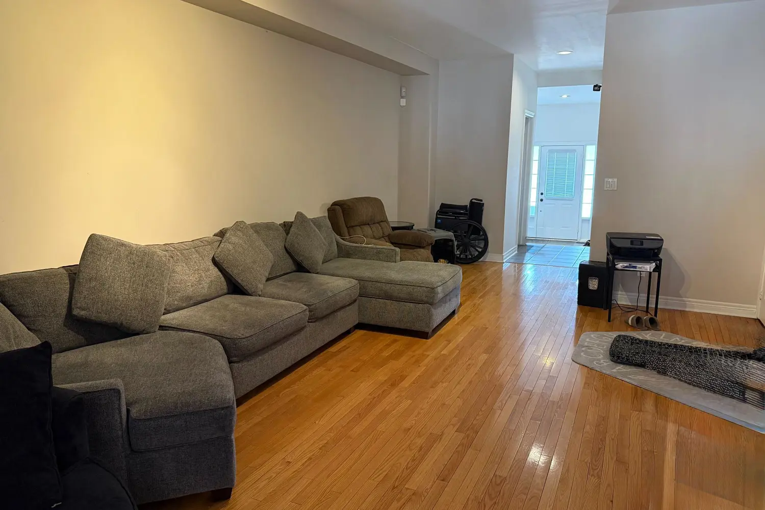 76 Daniel Reaman Crescent photo 3