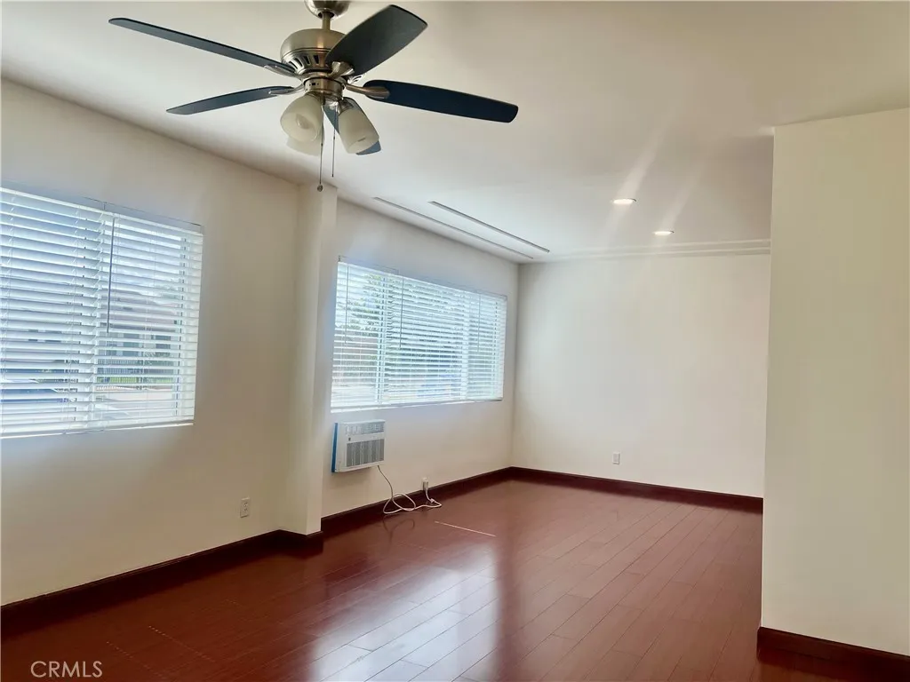 205 S 7th St, Montebello, CA 90640 photo 5