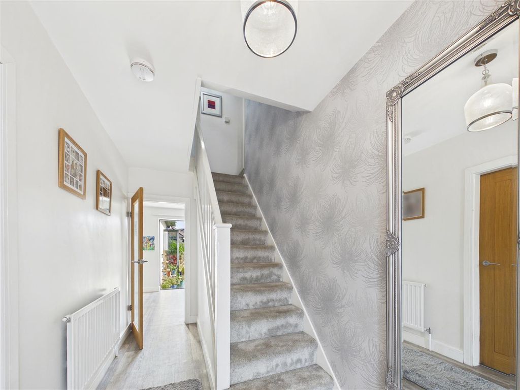 Additional image 24 of 3 bed property for saleHilltop Road, Dronfield S18