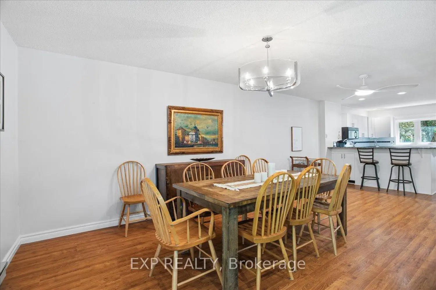 576 Oxbow Crescent 16
