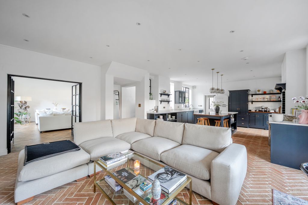 Additional image 6 of 4 bed terraced house for saleDowns Road, Epsom KT18
