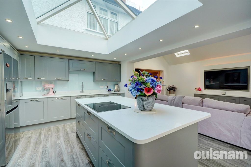 Additional image 19 of 4 bed detached house for saleVictoria Avenue, Droitwich, Worcestershire WR9