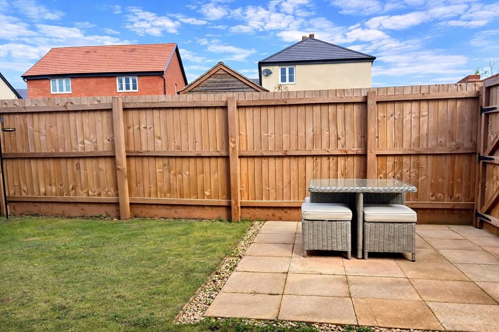 Additional image 8 of 1 bed flat for saleTurbit Close, Ross-On-Wye HR9
