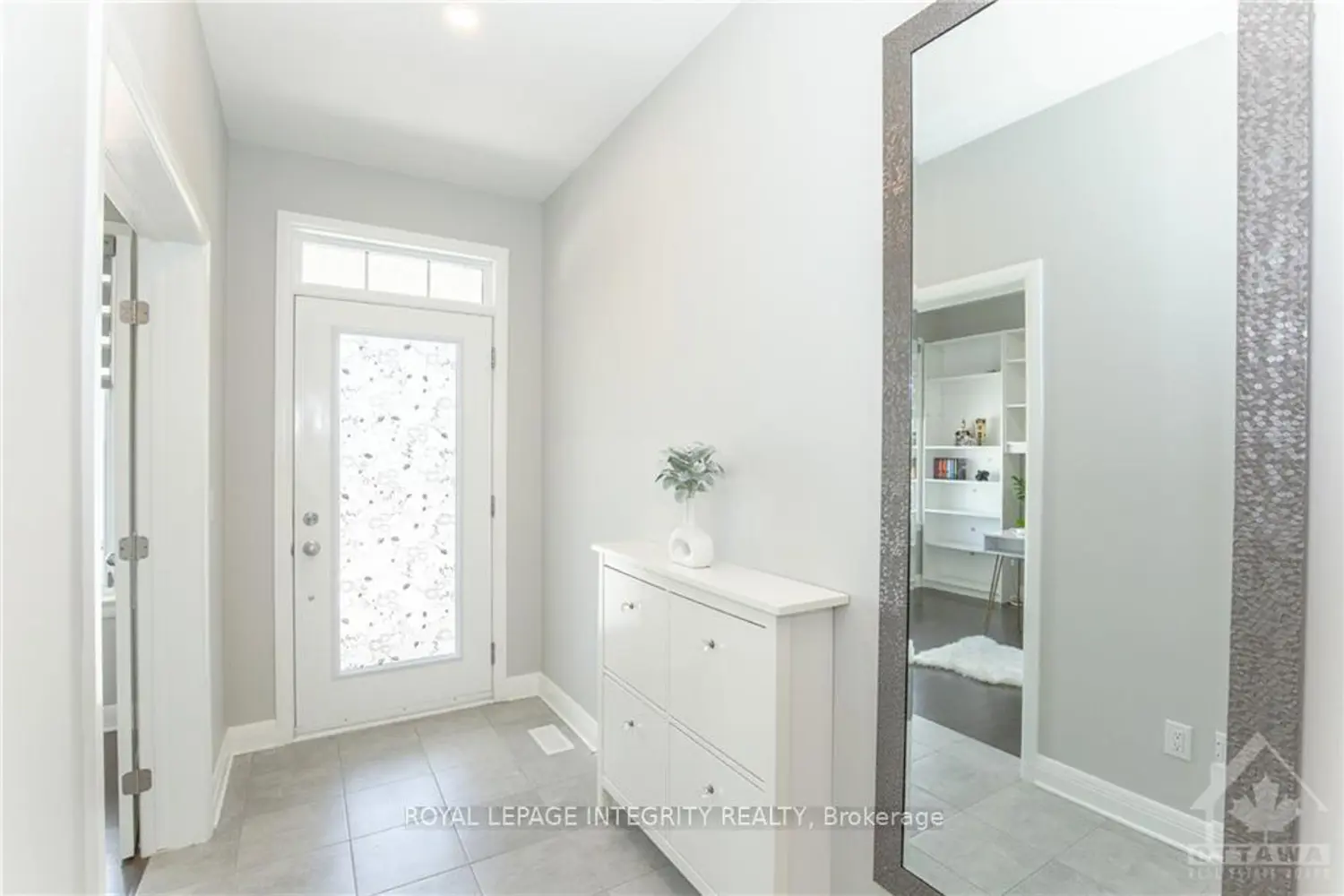 396 Huntsville Drive photo 2