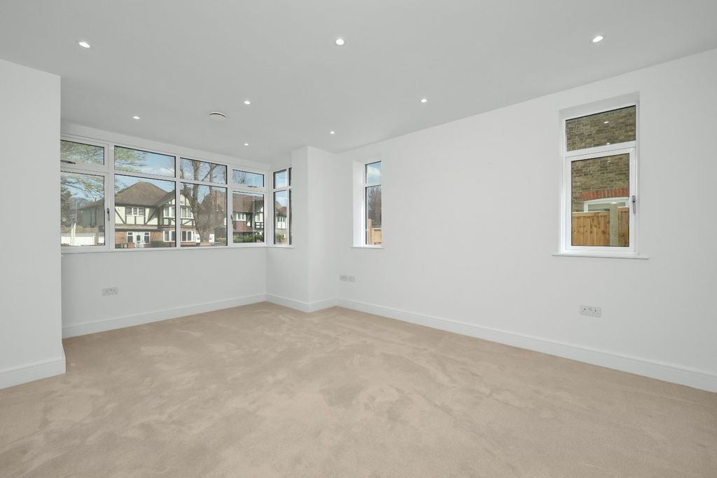 Additional image 3 of 4 bed semi-detached house for saleHurst Road, East Molesey, Surrey KT8