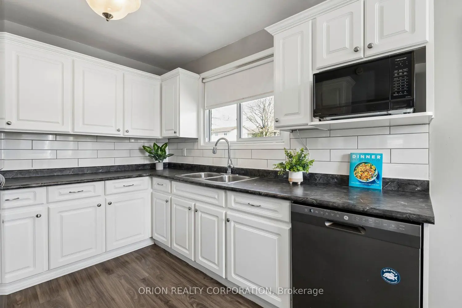 Additional image 3 of 1014B Vanier Avenue