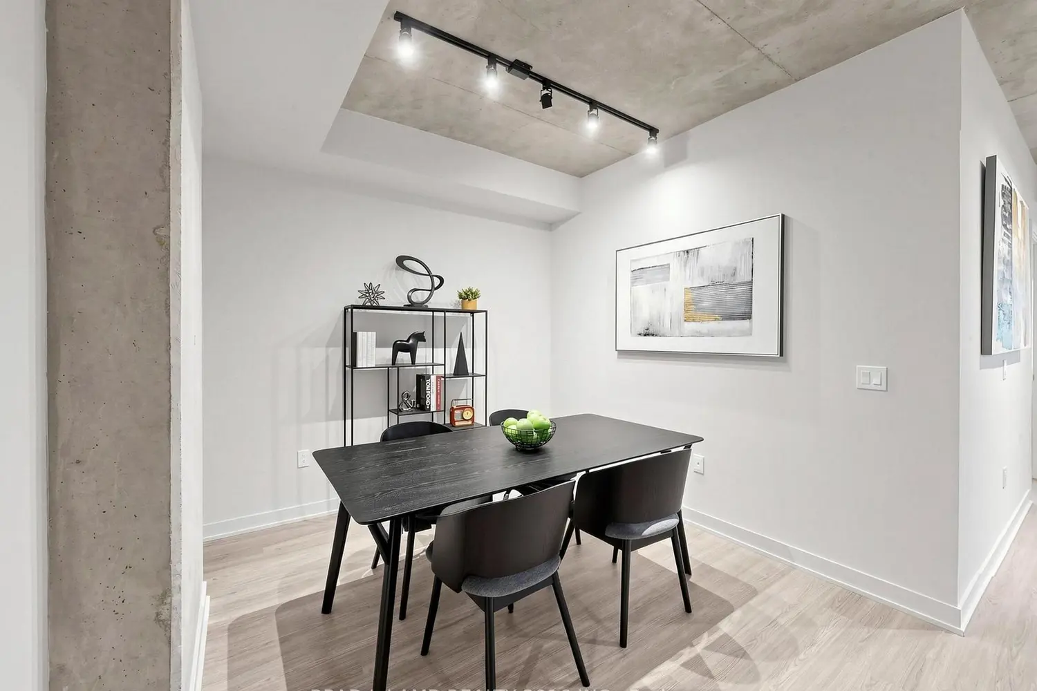 284 King Street 505