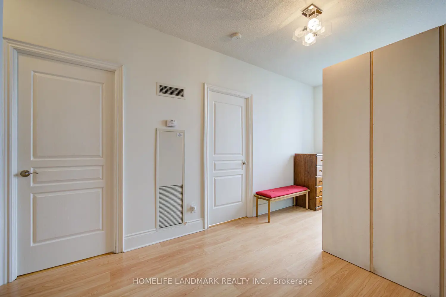 Additional image 8 of 8 Mckee Avenue 802